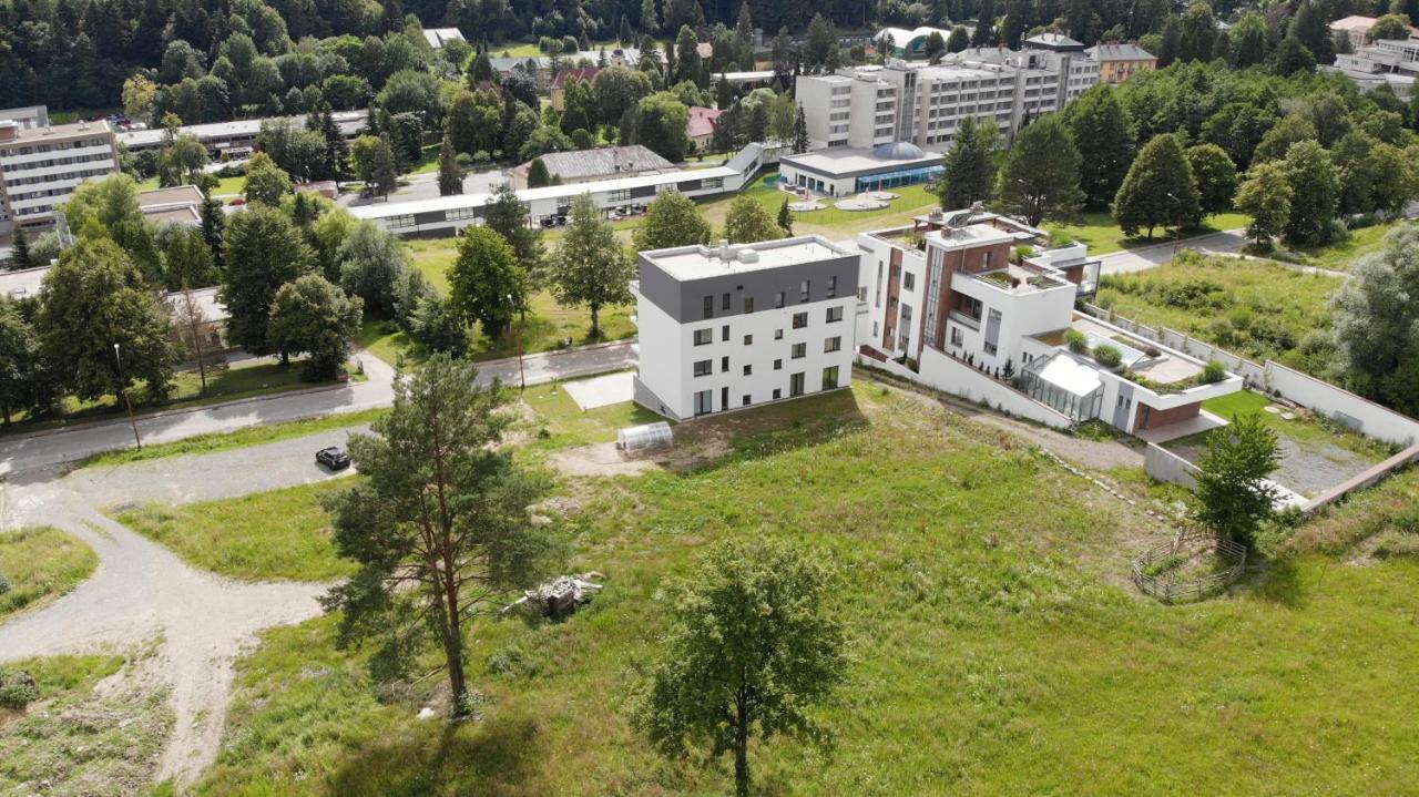 Penthouse Apartman Rezidencia Mineral Bardejovske Kupele Bagian luar foto